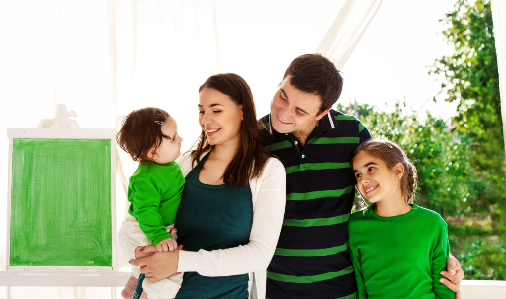 Reúne a tu familia en España con Asertex, tus abogados en Madrid especializados en reagrupación familiar
